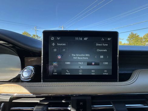 Used 2022 Lincoln Corsair Reserve w/ Elements Package image 12