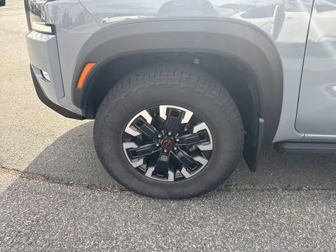 Used 2024 Nissan Frontier PRO-4X AWD/4WD image 24