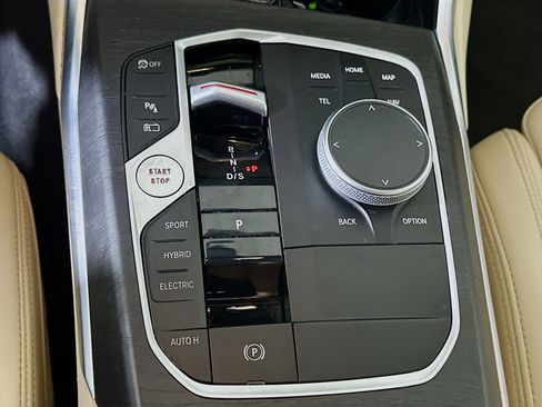 Used 2023 BMW 330e 330e image 25