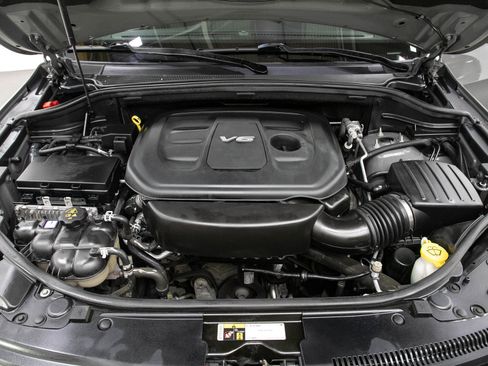 Used 2019 Jeep Grand Cherokee Laredo AWD/4WD image 32