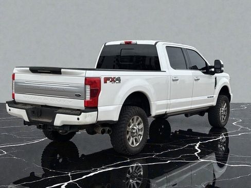 Used 2019 Ford F350 Limited image 12