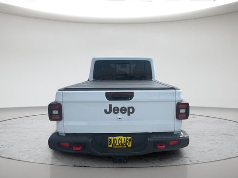 Used 2024 Jeep Gladiator Rubicon AWD/4WD image 5