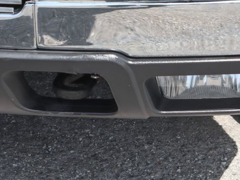 Used 2006 Chevrolet Silverado 2500 LT w/ Heavy-Duty Power Package image 51