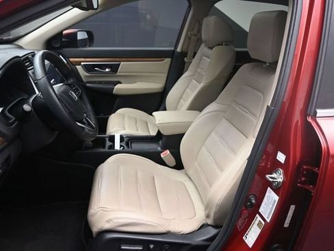 Used 2018 Honda CR-V Touring image 18
