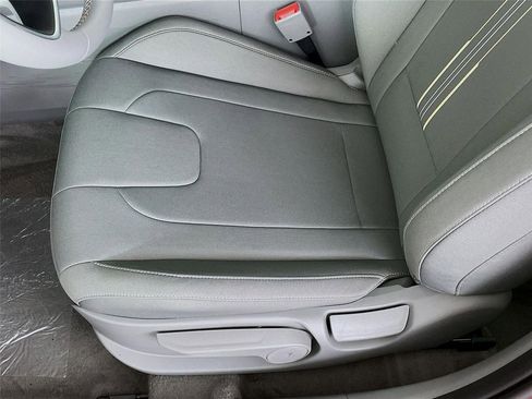 New 2026 Hyundai Elantra Sport w/ Cargo Package FWD image 18