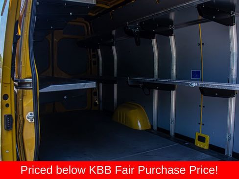 Used 2021 Mercedes-Benz Sprinter 2500 image 15