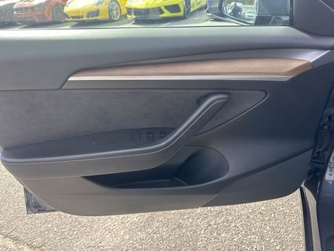 Used 2021 Tesla Model 3 Long Range image 26