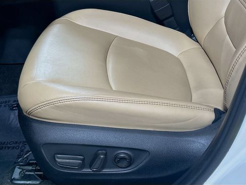 Used 2023 Toyota RAV4 XLE Premium FWD image 17