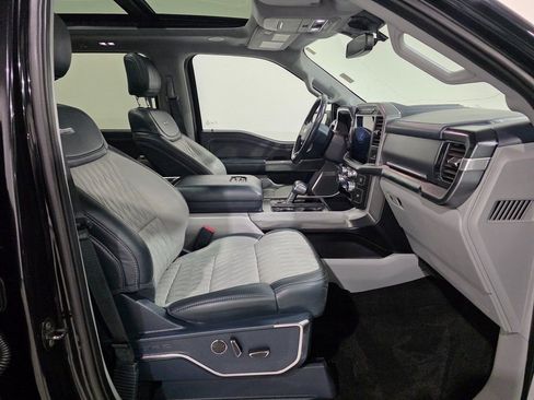 Used 2022 Ford F150 Limited image 24