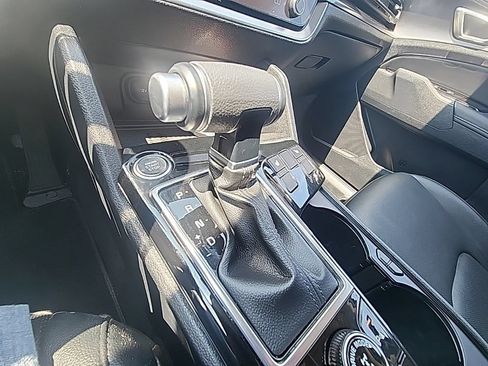 Used 2025 Kia Sportage EX w/ Premium Package AWD/4WD image 20