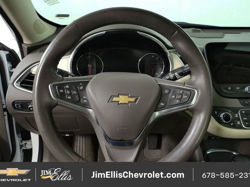 Certified 2024 Chevrolet Malibu LT FWD image 10
