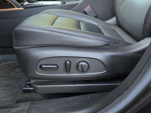 Used 2022 Chevrolet TrailBlazer ACTIV image 17