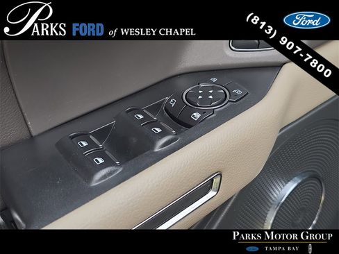 Used 2021 Ford Expedition Max XLT image 19