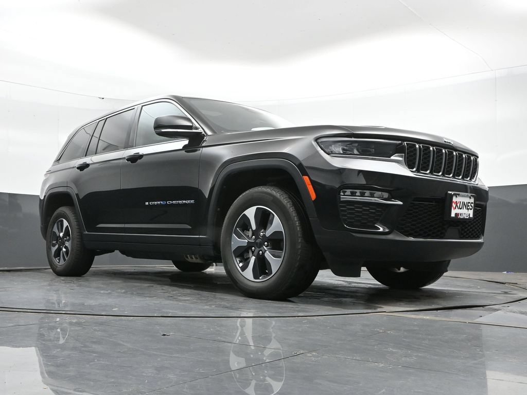 Used 2024 Jeep Grand Cherokee Limited 4xe AWD/4WD image 44