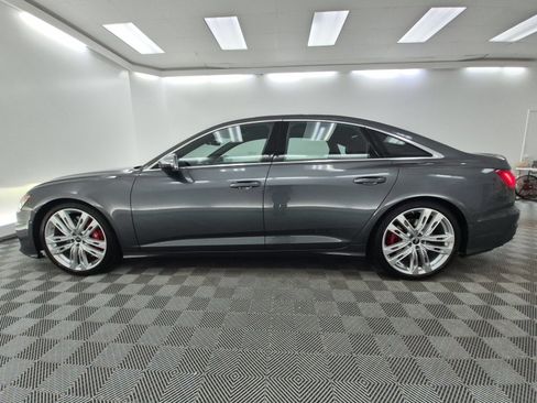 Used 2022 Audi S6 Prestige AWD/4WD image 2