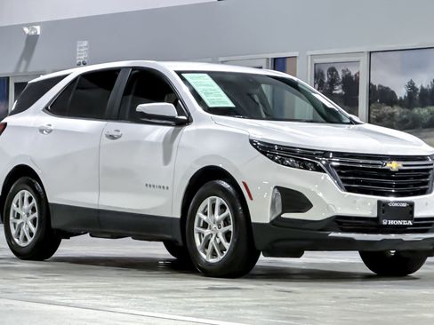 Used 2023 Chevrolet Equinox LT image 7
