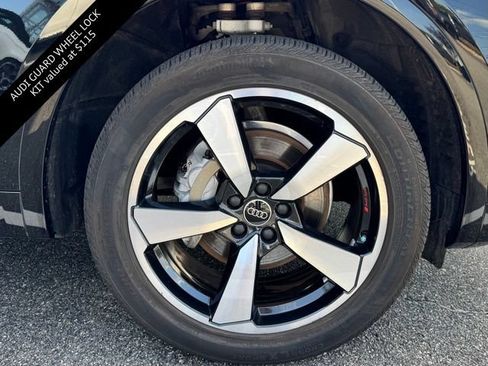 Certified 2023 Audi Q5 2.0T Premium Plus w/ Premium Plus Package AWD/4WD image 16