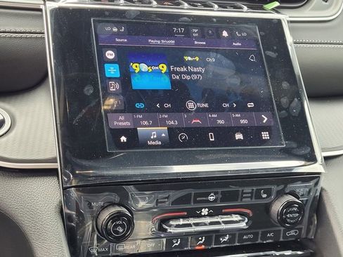 New 2025 Jeep Grand Cherokee L Altitude image 14