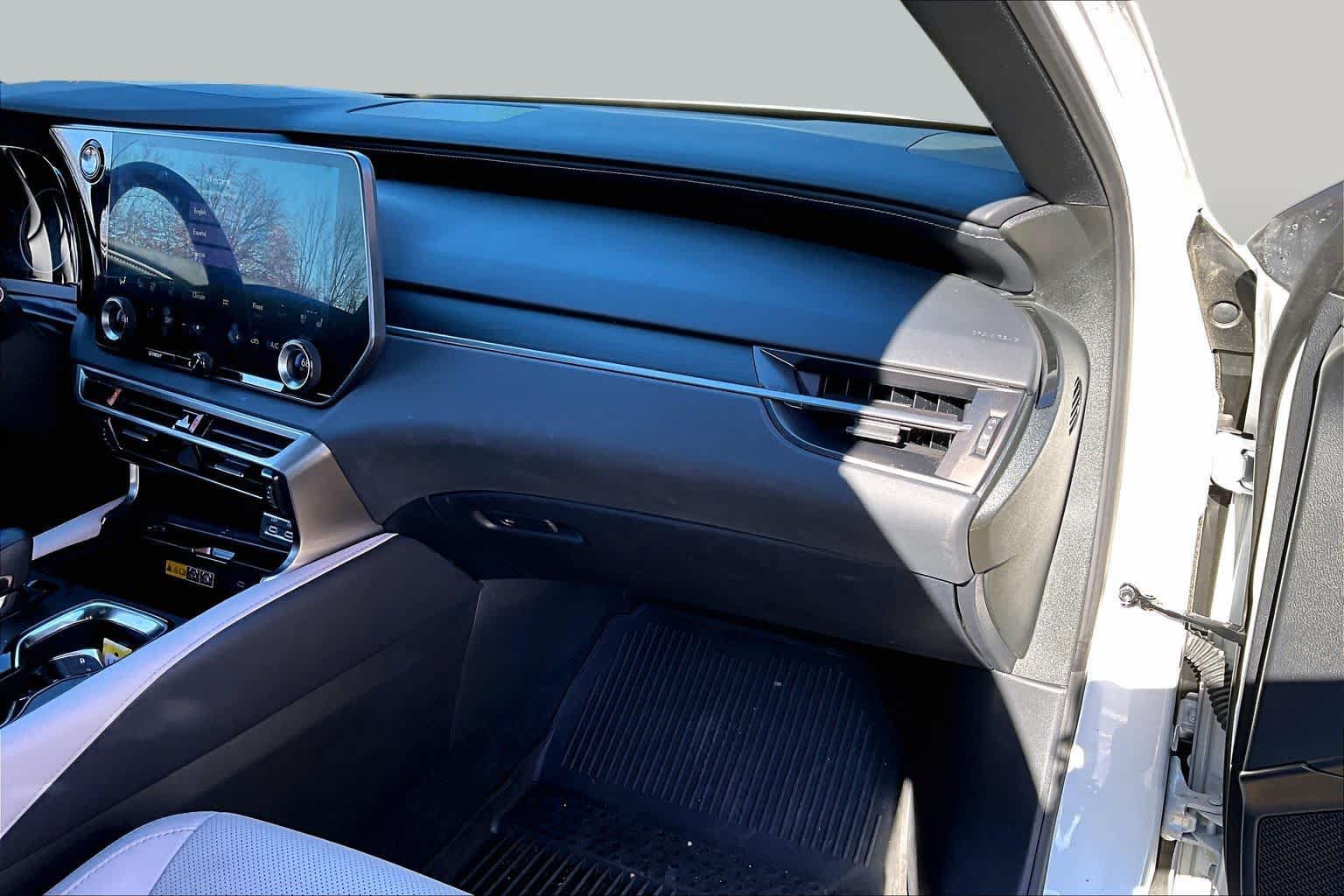 Used 2024 Lexus RX 350 Premium w/ Cold Area Package AWD/4WD image 19