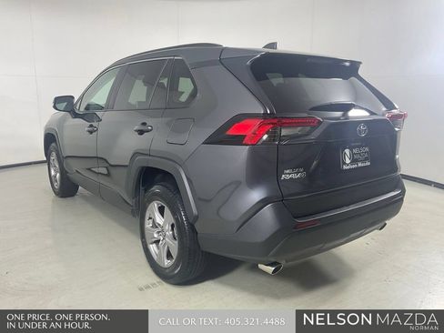 Used 2025 Toyota RAV4 XLE FWD image 7
