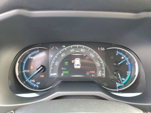 New 2025 Toyota RAV4 SE image 28