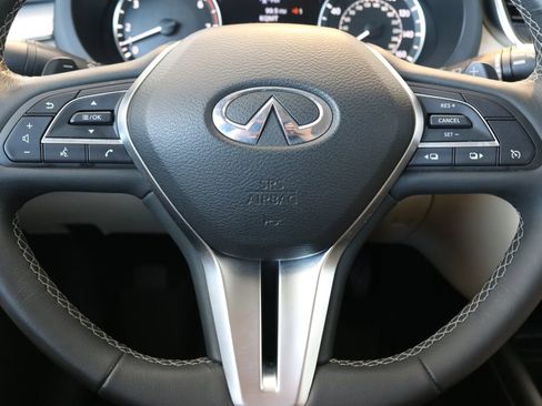 Certified 2020 INFINITI QX50 Luxe w/ Navigation Package image 37