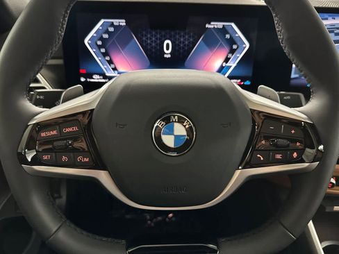 Used 2025 BMW 330i xDrive Sedan w/ Convenience Package image 23