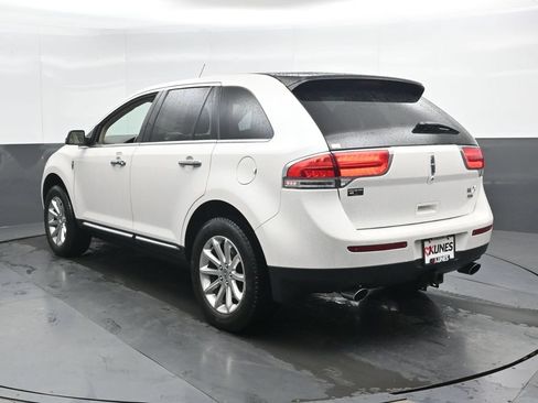 Used 2015 Lincoln MKX AWD w/ Equipment Group 102A image 8