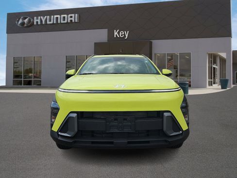 Used 2024 Hyundai Kona SEL AWD/4WD image 8