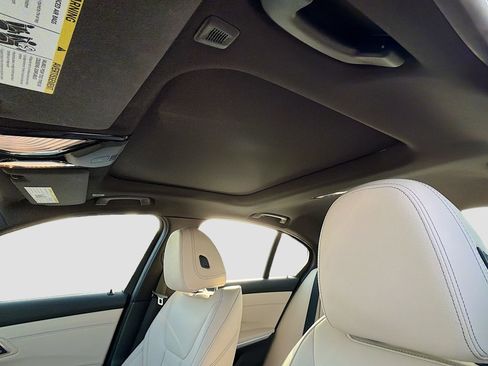 Used 2020 BMW 330i Sedan w/ Driving Assistance Package image 28