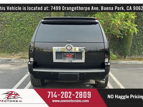 Used 2007 Cadillac Escalade AWD w/ Information Package image 7