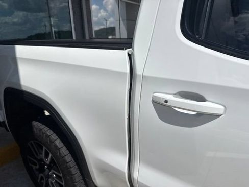 Used 2021 GMC Sierra 1500 AT4 AWD/4WD image 15