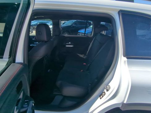 Certified 2024 Mercedes-Benz GLB 250 image 5