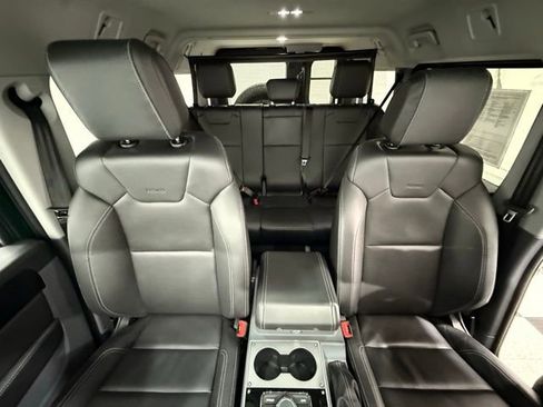 Used 2024 INEOS Grenadier Fieldmaster Edition image 29