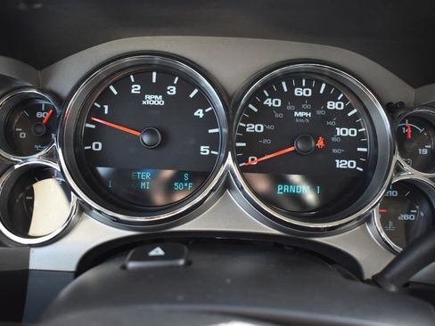 Used 2013 Chevrolet Silverado 2500 LT AWD/4WD image 29