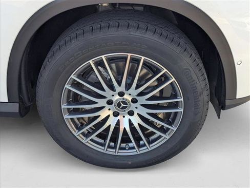 New 2026 Mercedes-Benz GLC 300 image 9