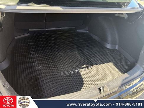 Used 2020 Toyota Corolla LE image 15