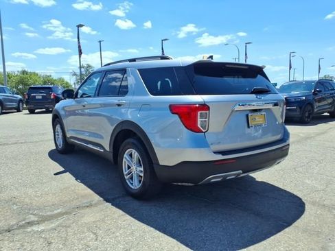 Certified 2023 Ford Explorer XLT w/ Equipment Group 202A AWD/4WD image 5