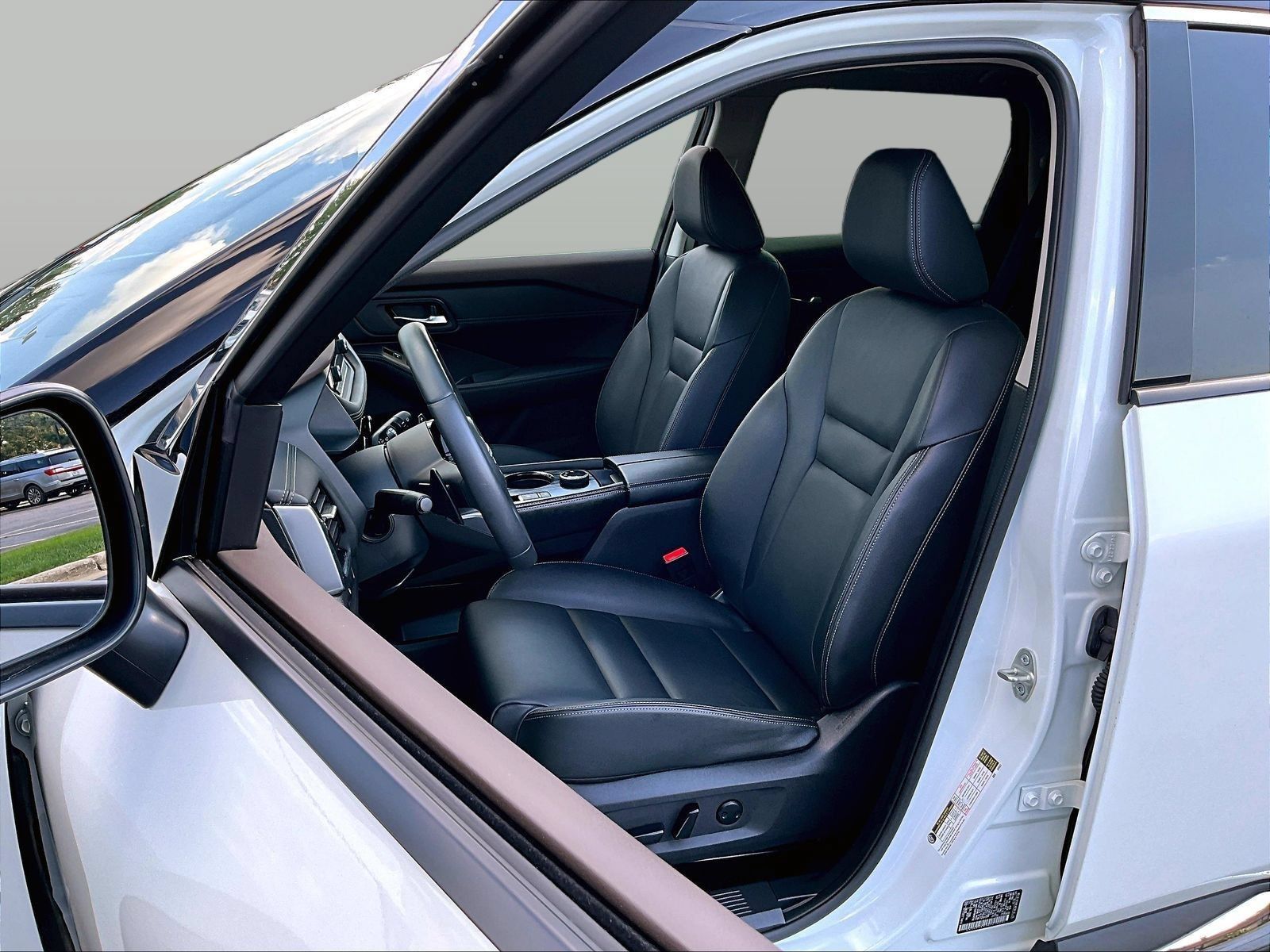 Certified 2023 Nissan Rogue SL AWD/4WD image 24