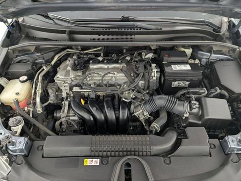 Used 2020 Toyota Corolla LE image 9