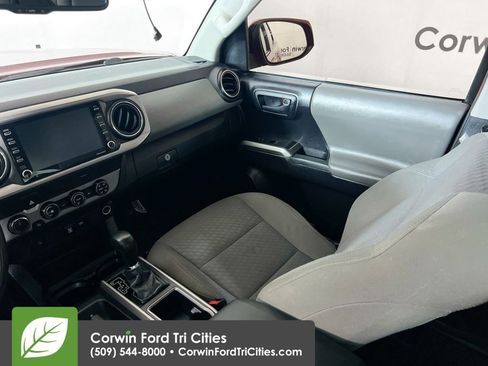 Used 2020 Toyota Tacoma SR5 image 24