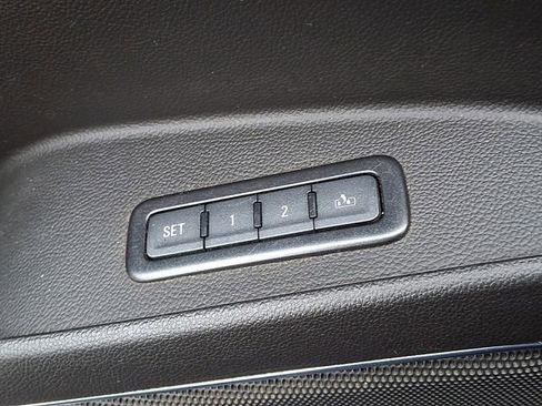 Used 2017 Chevrolet Tahoe Premier AWD/4WD image 24