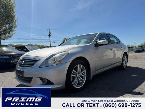 Used 2013 INFINITI G37 x Sedan w/ Premium Pkg AWD/4WD image 3