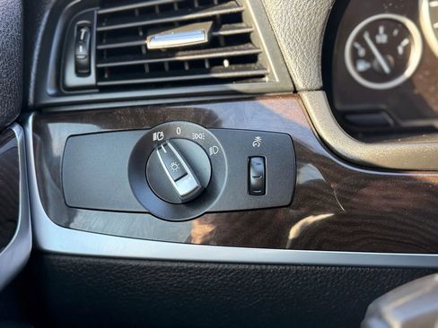 Used 2014 BMW 528i xDrive Sedan image 39