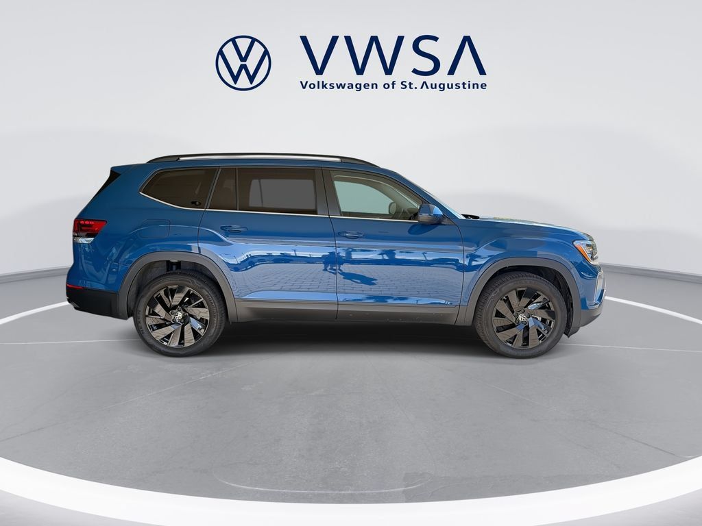 Certified 2026 Volkswagen Atlas SE FWD image 8