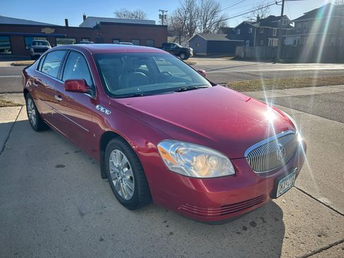 Used 2009 Buick Lucerne CXL w/ Driver Confidence Package image 4