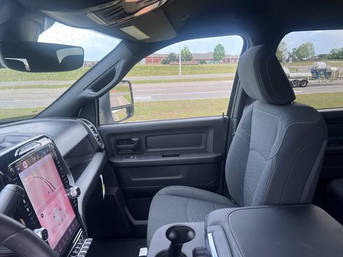 New 2026 RAM 3500 Tradesman image 19