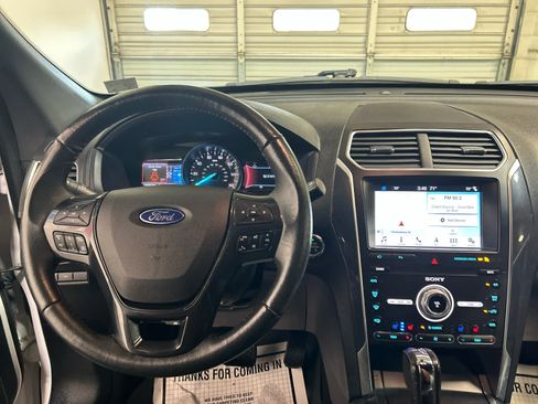 Used 2019 Ford Explorer Sport w/ Equipment Group 401A AWD/4WD image 10