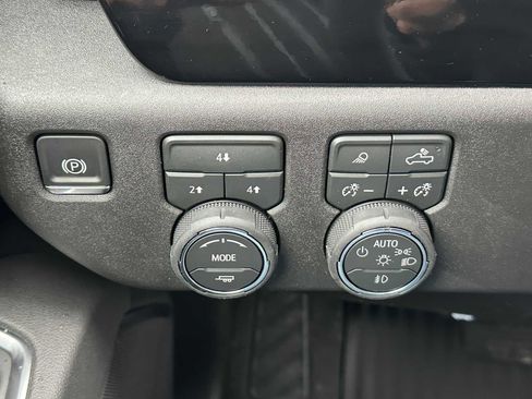 New 2026 Chevrolet Silverado 2500 LT w/ Safety Package AWD/4WD image 30