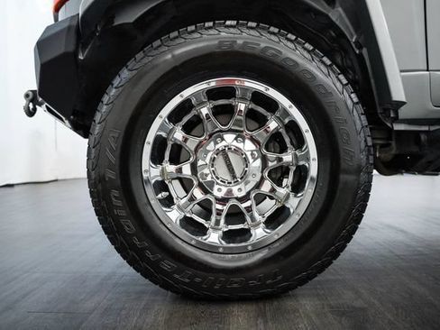 Used 2011 Toyota FJ Cruiser 4WD w/ Upgrade Pkg image 40